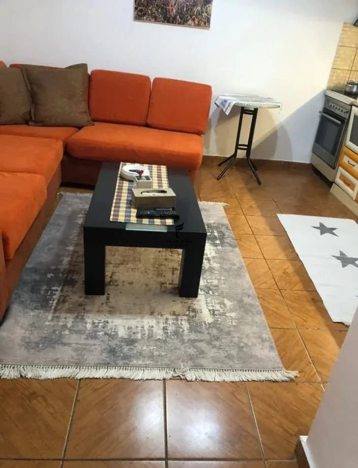APARTAMENT ME QERA 1+1 KOMUNA E PARISIT 50.000 LEKE
