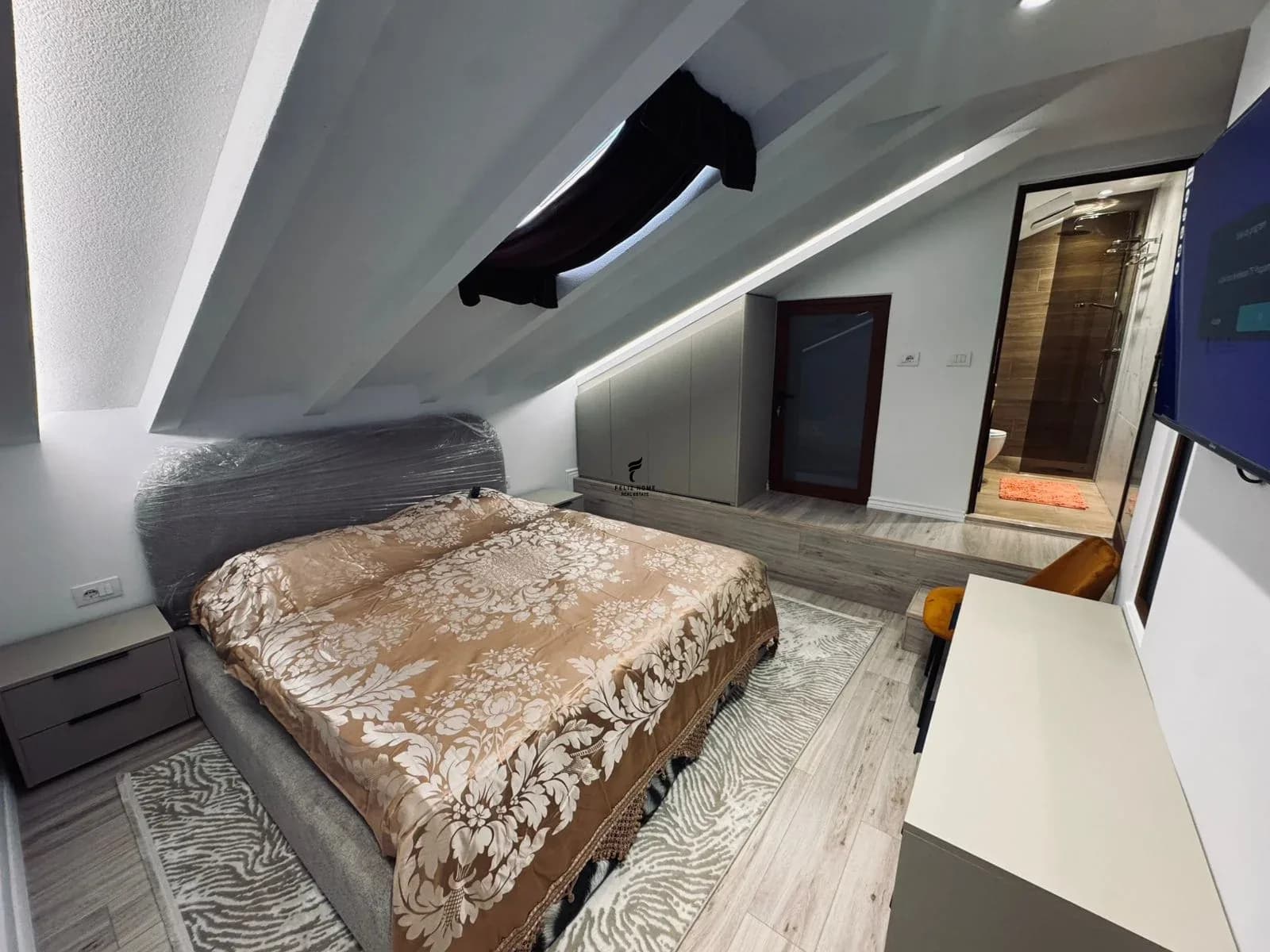 APARTAMENT ME QERA 1+1 RRUGA E DIBRES 650 EURO 4