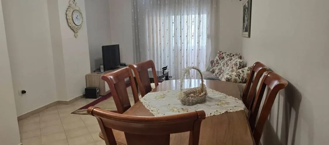 APARTAMENT ME QERA 2+1 ASTIR 45.000 LEKE 3