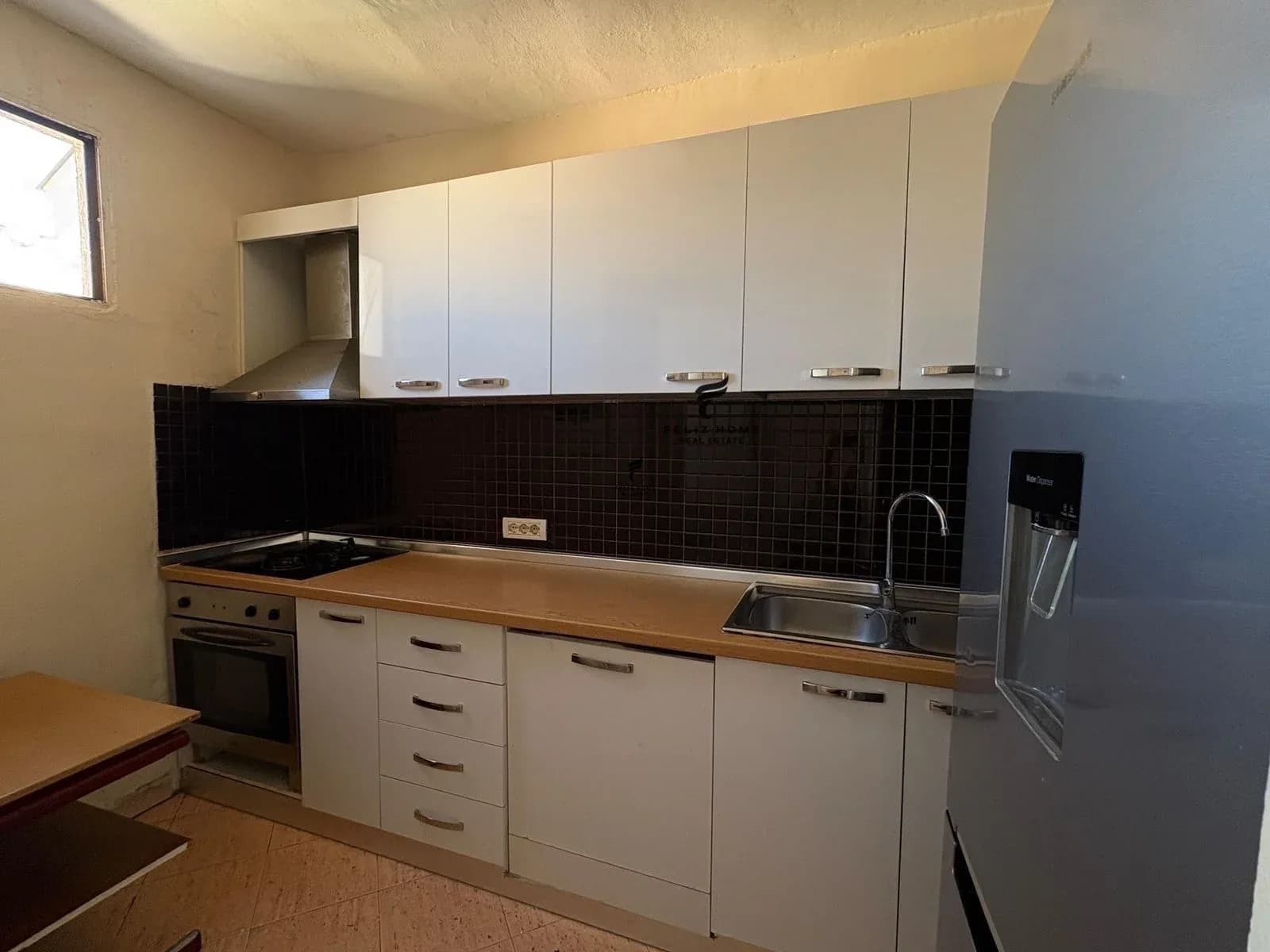 APARTAMENT ME QERA 2+1 SHKOLLA E BALETIT 55.000 LEKE 2