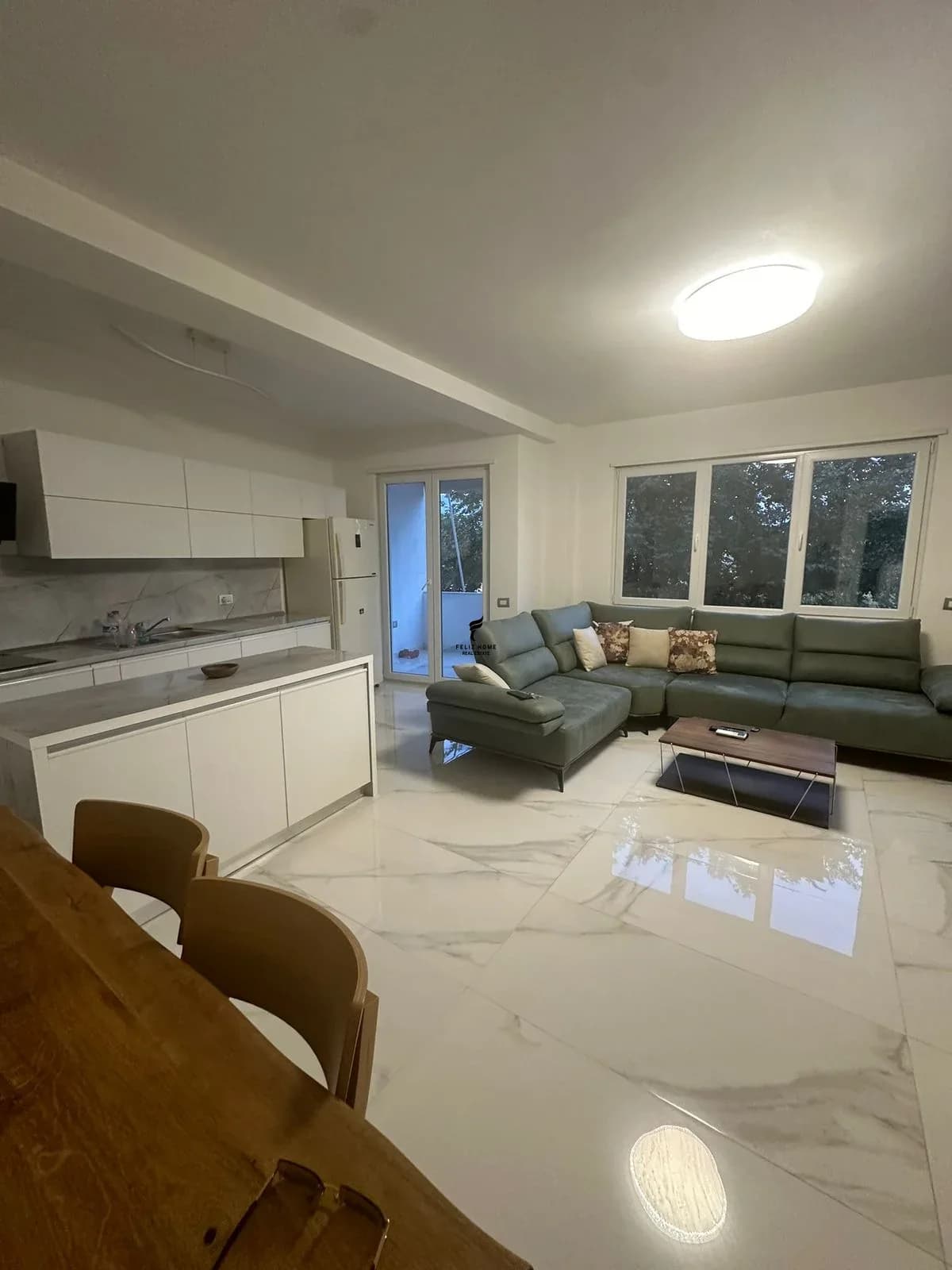 APARTAMENT ME QERA 2+1+2 LIQENI THATE 85.000 LEKE