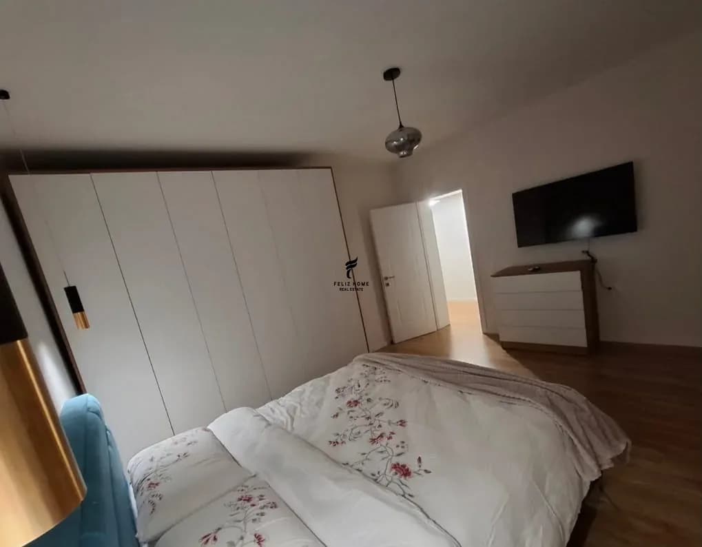 APARTAMENT ME QERA 1+1 SHKOLLA E BALETIT 60.000 LEKE 3