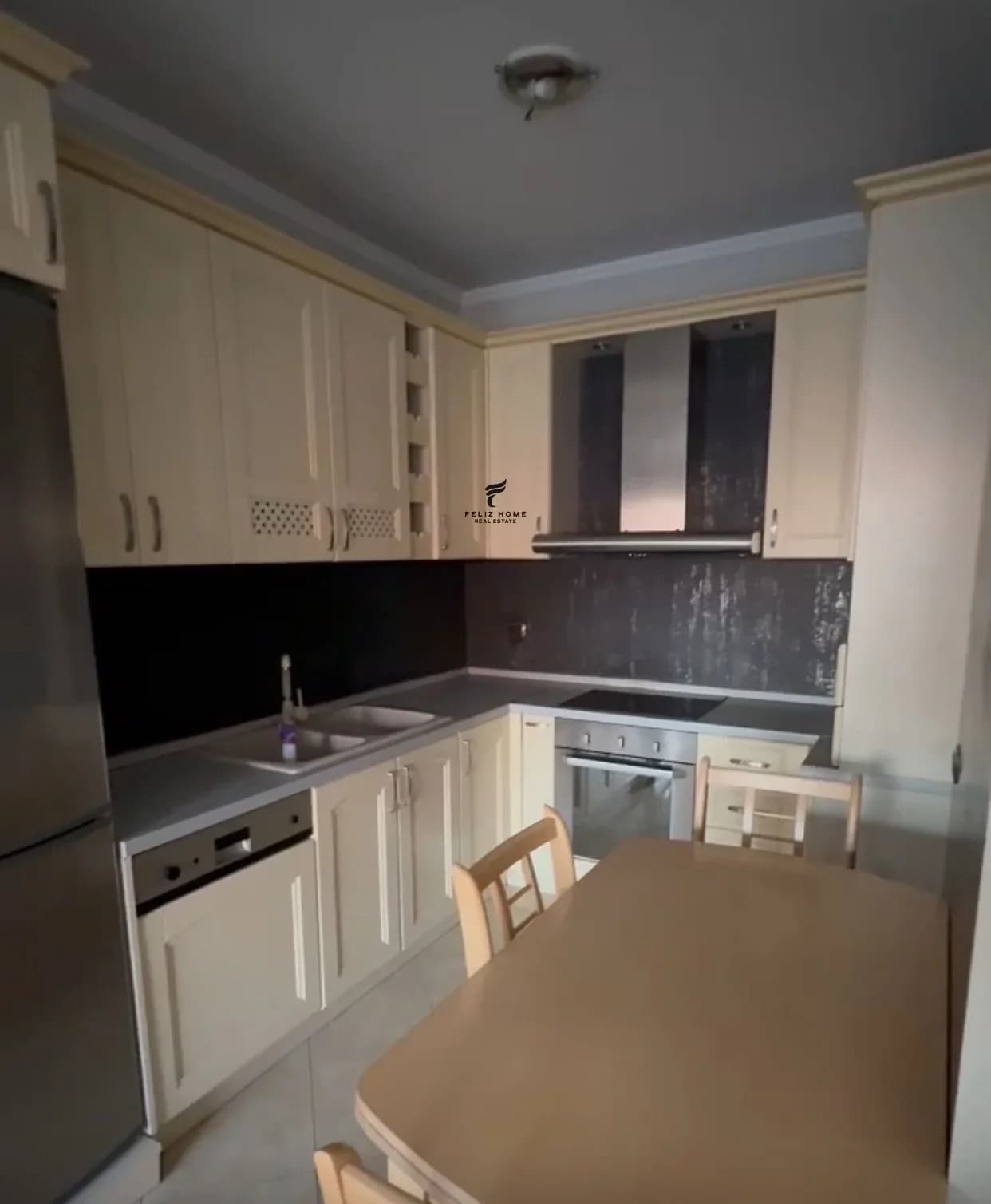 APARTAMENT ME QERA 2+1 BLLOK 90.000 LEKE 1