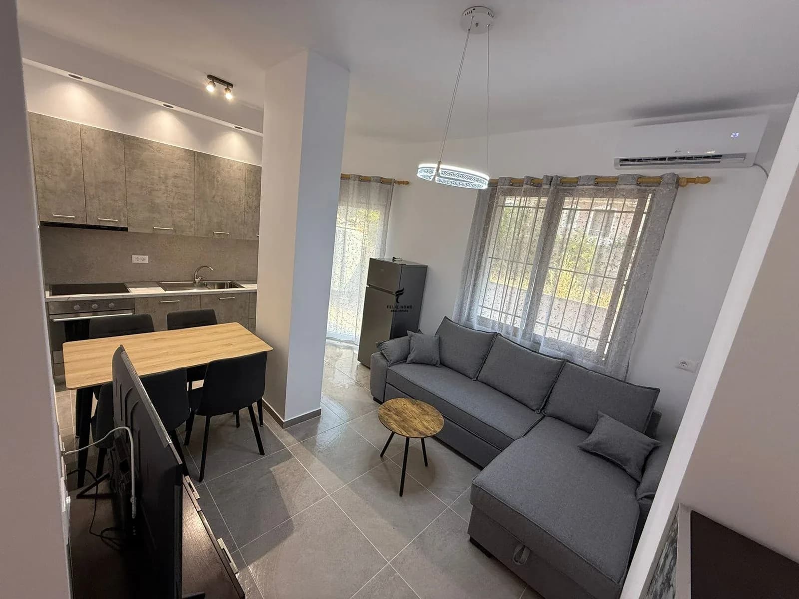 APARTAMENT ME QERA 1+1 SELITE 52.000 LEKE