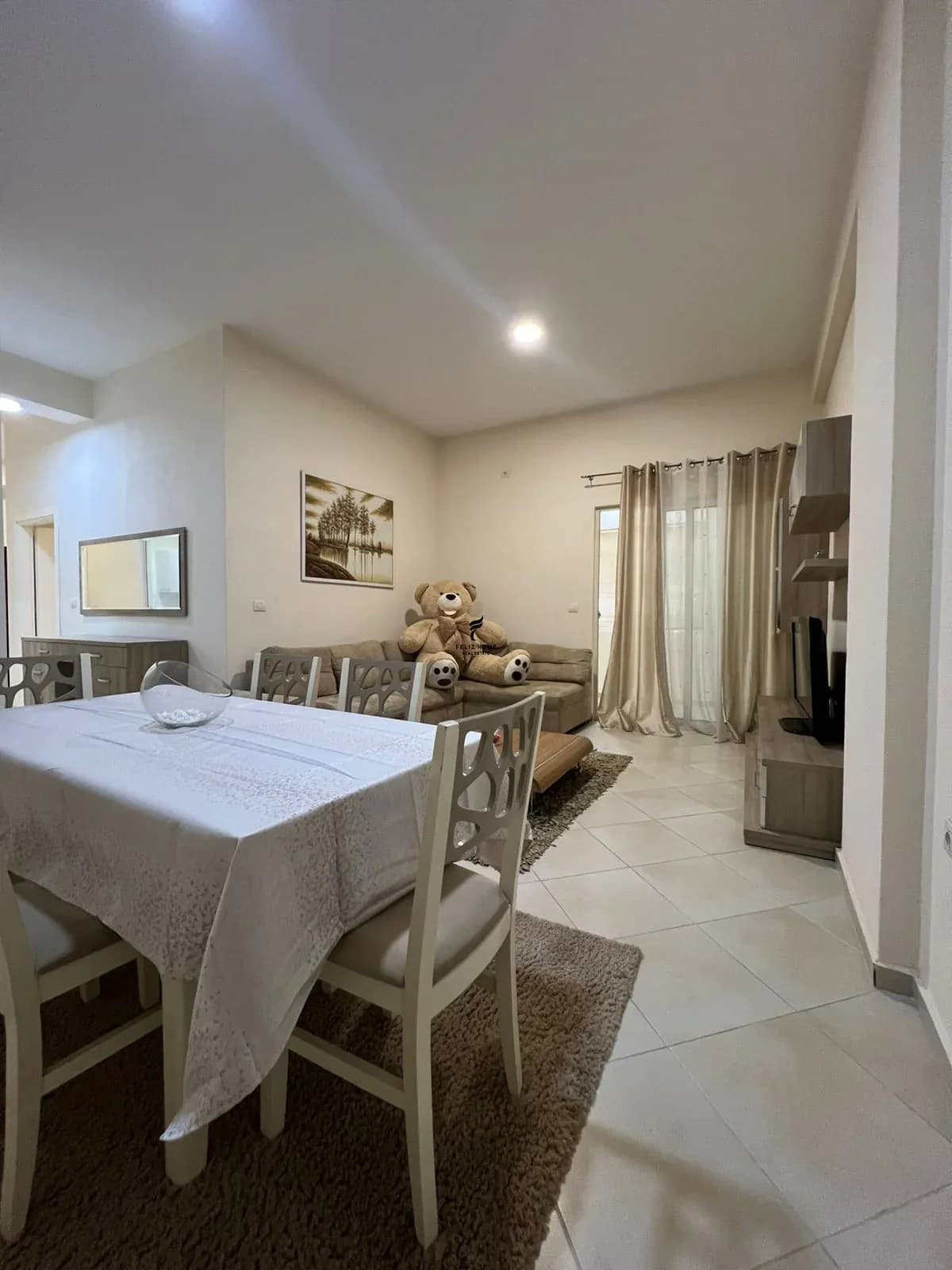 APARTAMENT ME QERA 1+1 FRESK 40.000 LEKE 3