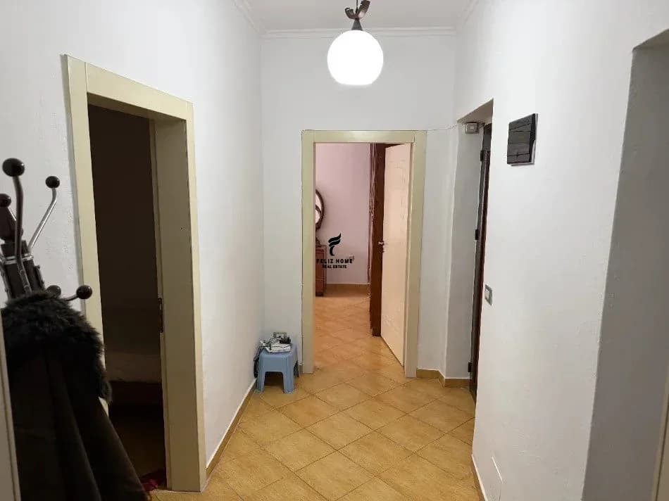 SHITET APARTAMENT 2+1 VASIL SHANTO 160.000 EURO 2