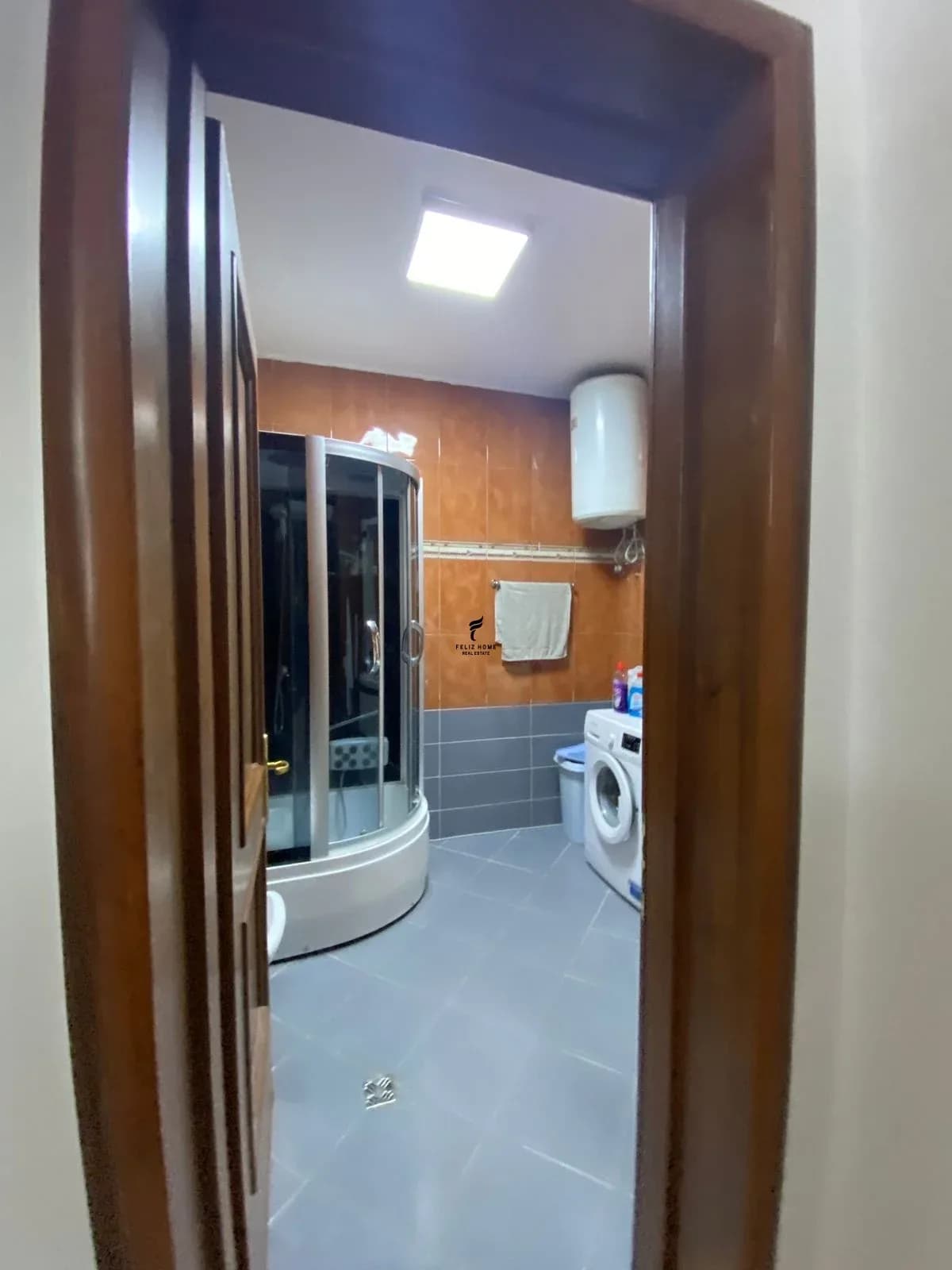 APARTAMENT ME QERA 1+1 BLLOK 1000 EURO 4