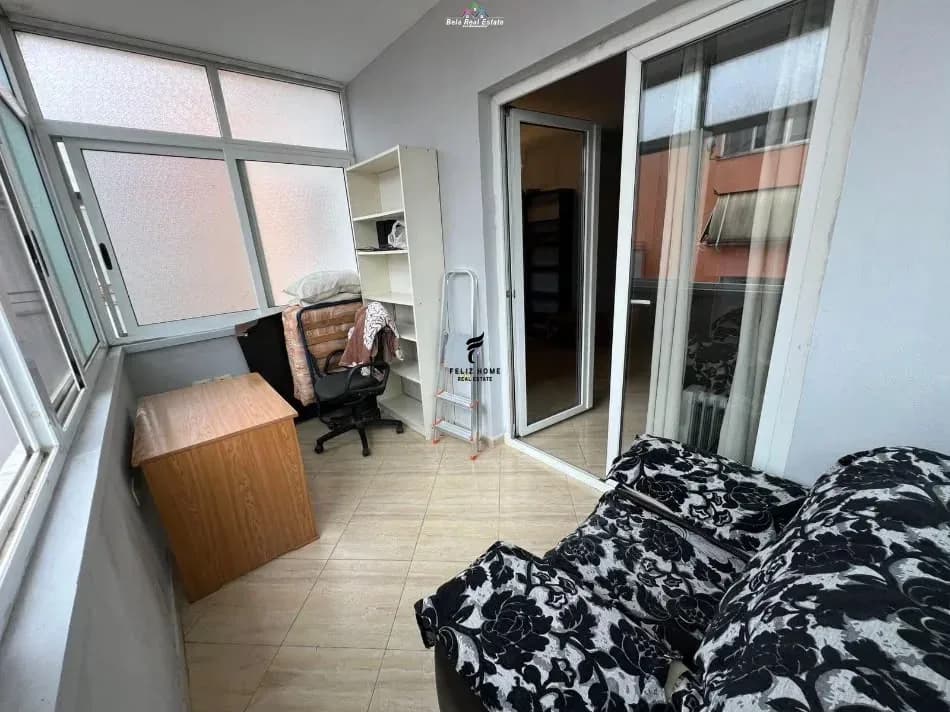 APARTAMENT ME QERA 2+1 BULEVARDI RI 52.000 LEKE 4