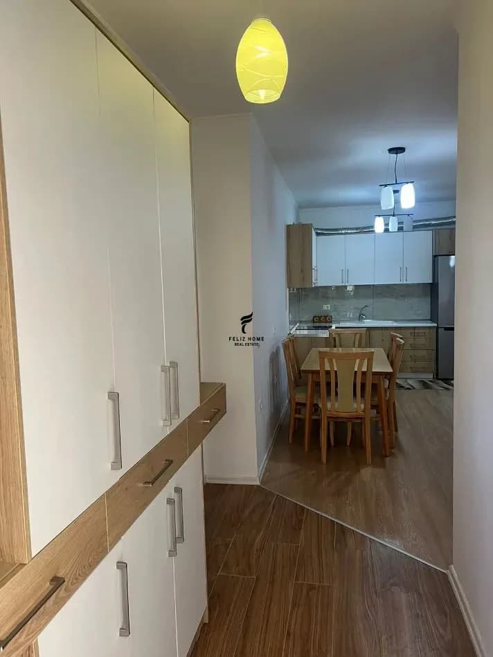 APARTAMENT ME QERA 3+1 KODRA E DIELLIT 60.000 LEKE 3