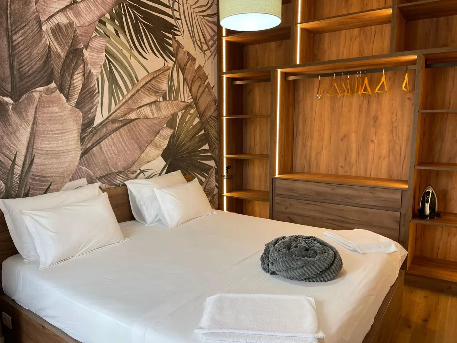 APARTAMENT ME QERA 1+1 RRUGA KONGRESI I MANASTIRIT 60.000 LEKE 3