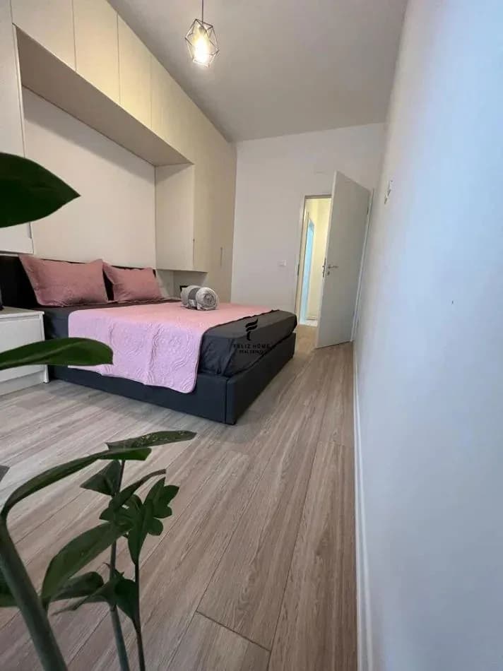 APARTAMENT ME QERA 1+1 21 DHJETORI 70.000 LEKE 4