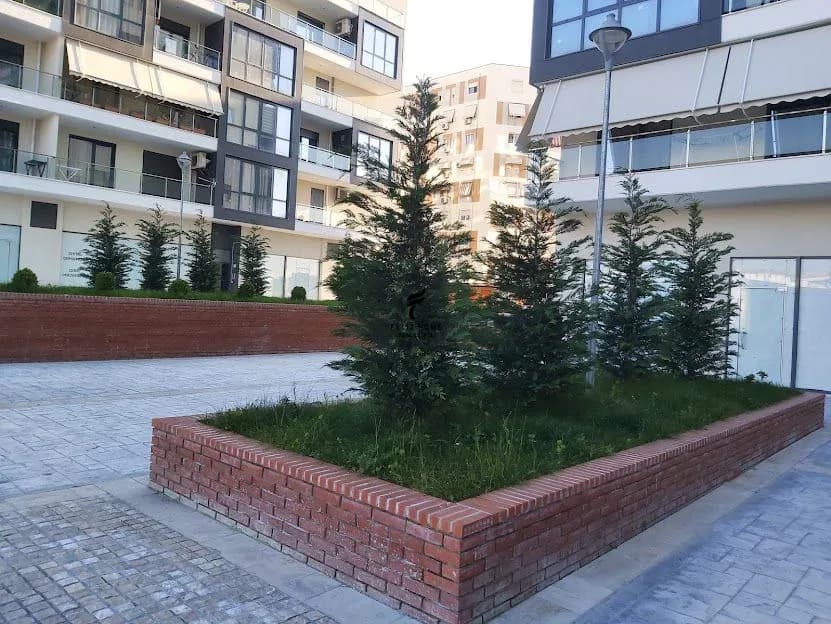 SHITET APARTAMENT 2+1 RRUGA NDRE MJEDA 240.000 EURO 3