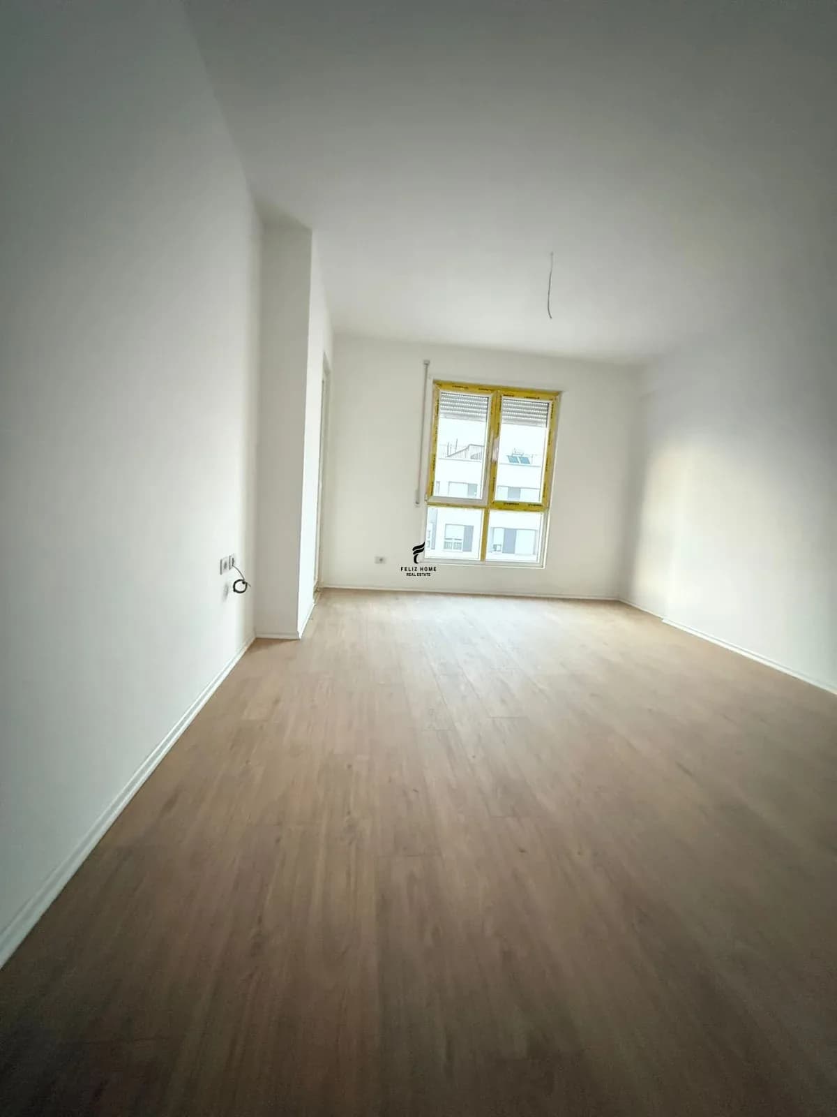 SHITET APARTAMENT 1+1 5 MAJI 120.000 EURO 2