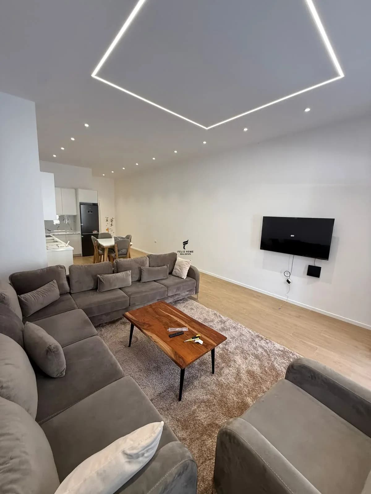 APARTAMENT ME QERA 2+1 KODRA E DIELLIT 60.000 LEKE