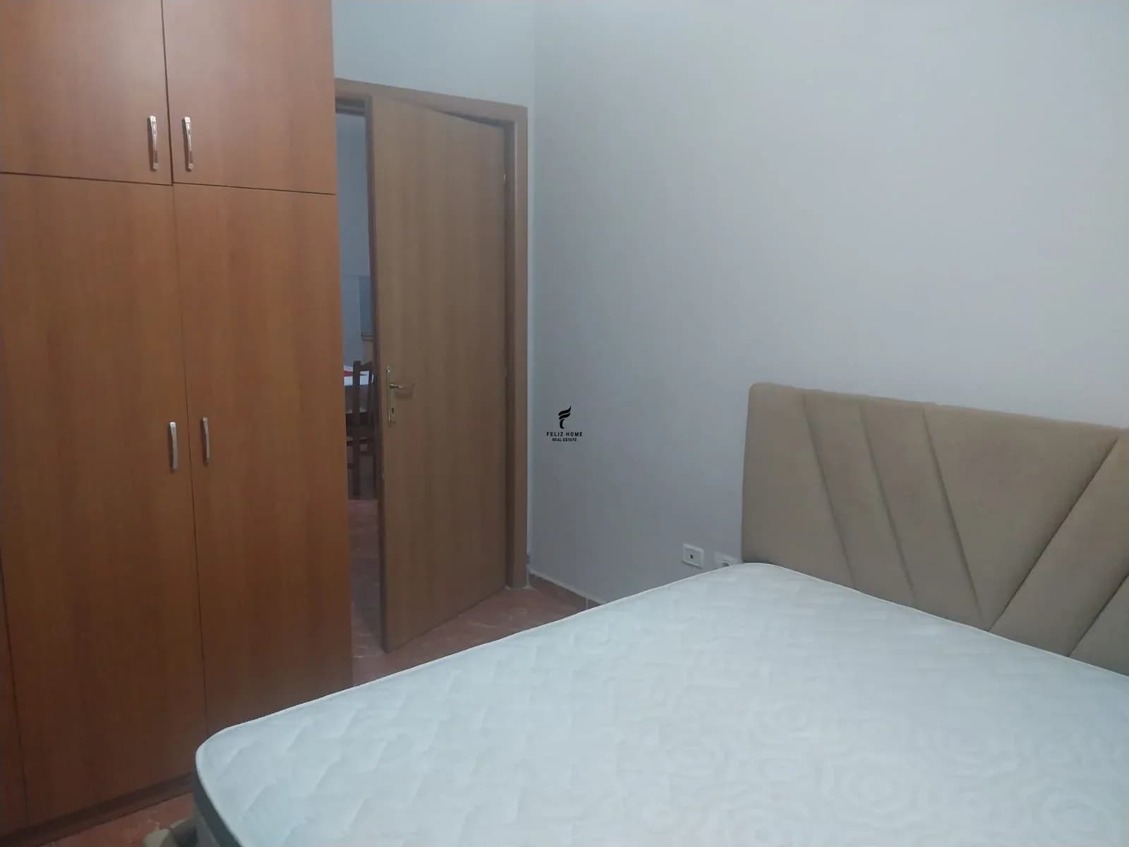 APARTAMENT ME QERA 1+1 RRUGA E ELBASANIT 52.000 LEKE 4