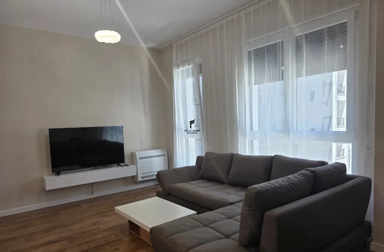 APARTAMENT ME QERA 1+1 5 MAJI 53.000 LEKE 2
