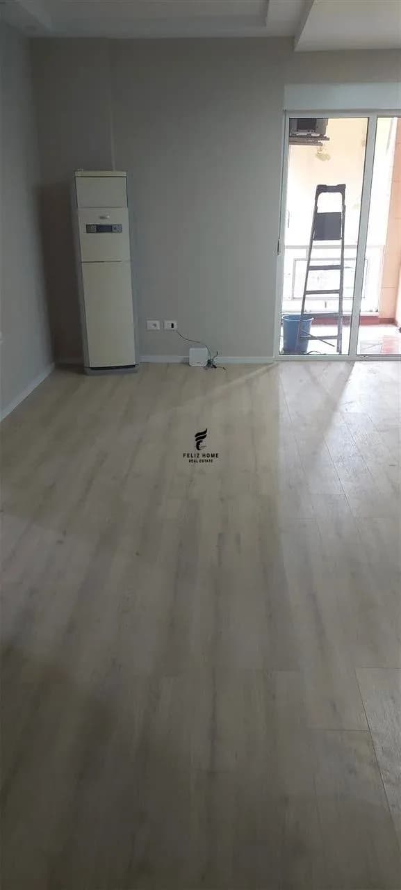 SHITET APARTAMENT 2+1 XHAMLLIK 18.700.000 LEKE 2