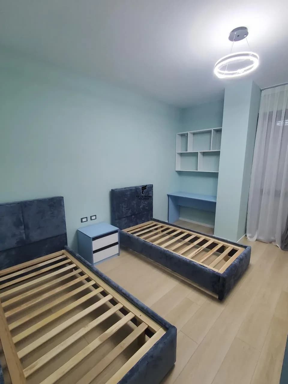 APARTAMENT ME QERA 2+1 LIQENI I THATE 1.200 EURO 2