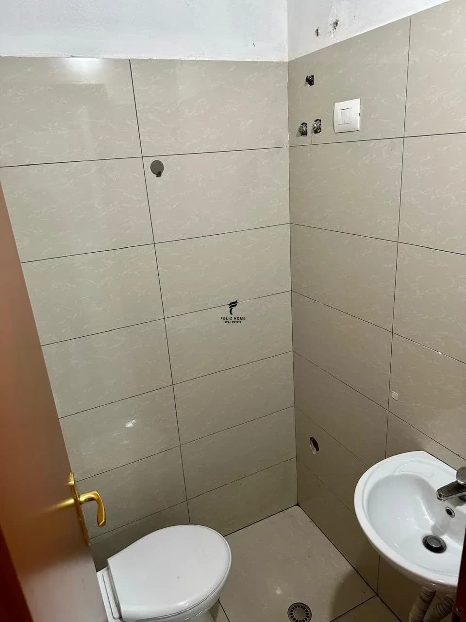 DYQAN ME QERA 70M2 MINE PEZA 120.000 LEKE 4