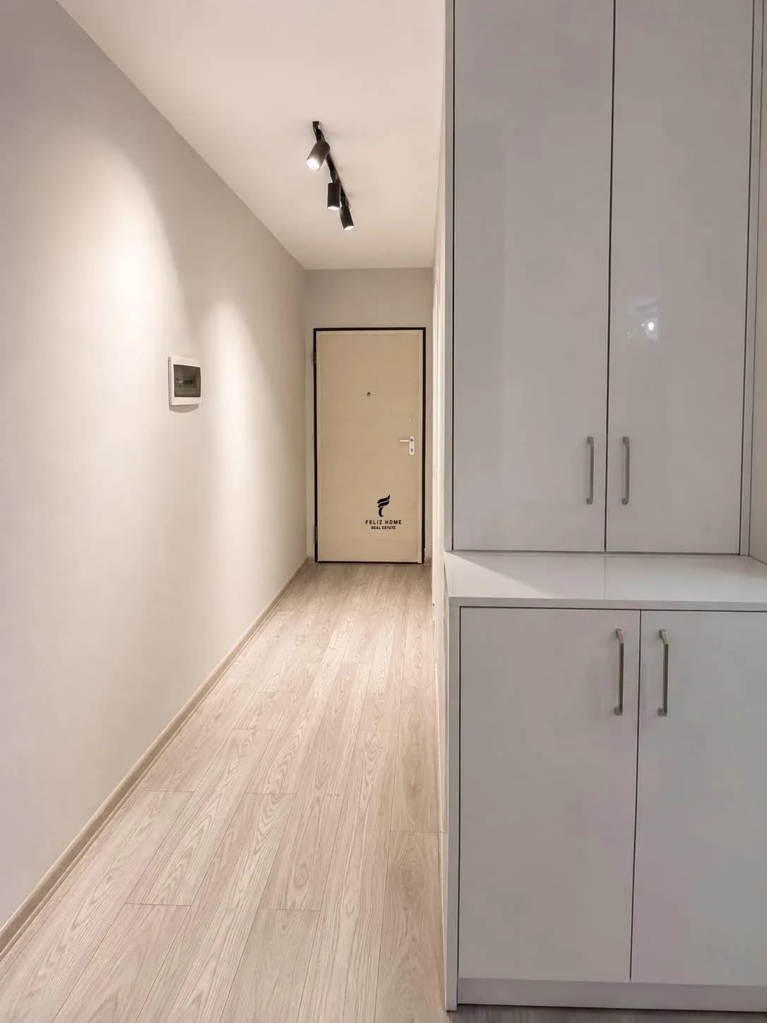 SHITET APARTAMENT 2+1 KOPSHTI BOTANIK 18.000.000 LEKE 4