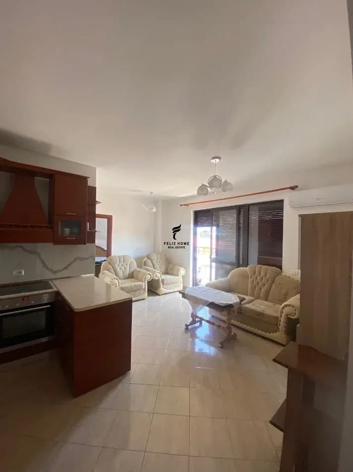APARTAMENT ME QERA 2+1 KINOSTUDIO 55.000 LEKE