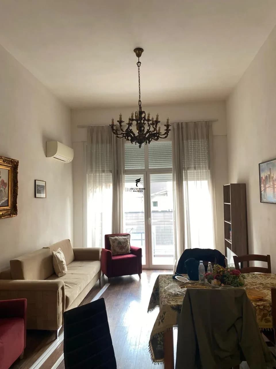 APARTAMENT ME QERA 2+1 ZOGU I ZI 90.000 LEKE