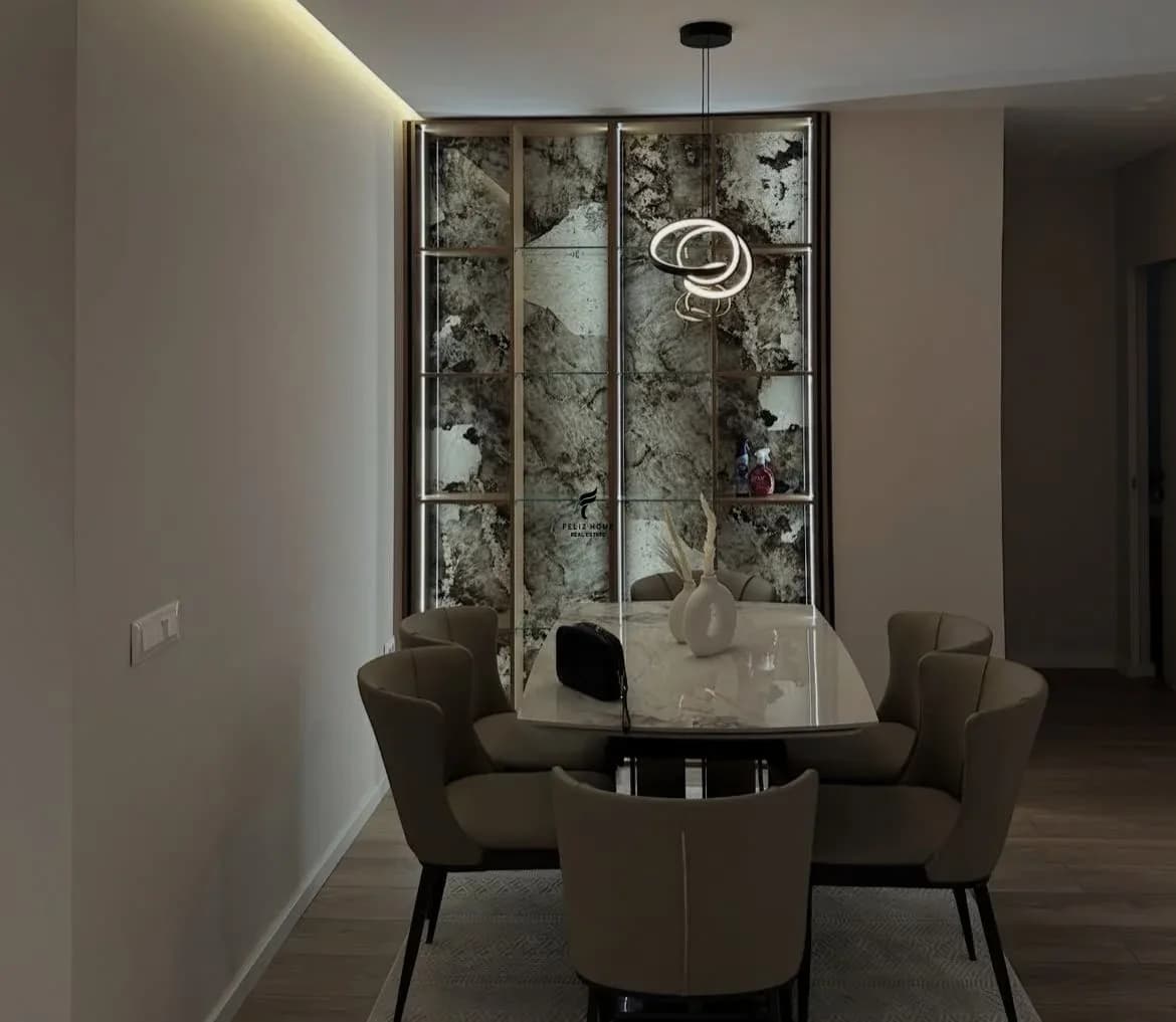 APARTAMENT ME QERA 2+1+2 LIQENI THATE 1.500 EURO 2