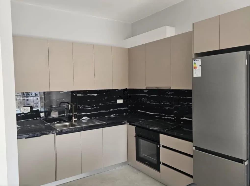 APARTAMENT ME QERA 2+1 BRRYL 70.000 LEKE 2