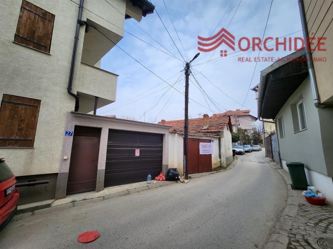 Shitet shtëpi në qendër të Prishtinës. 4
