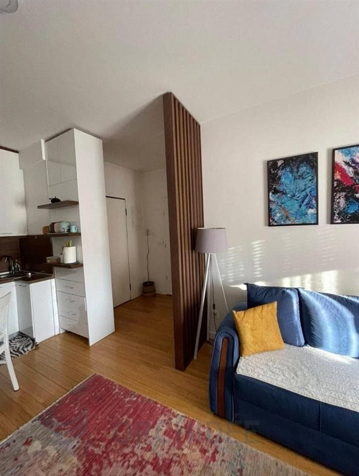 🏢 Shitet Banesë – 84m² | Rr. Muharrem Fejza, Prishtinë 🌇