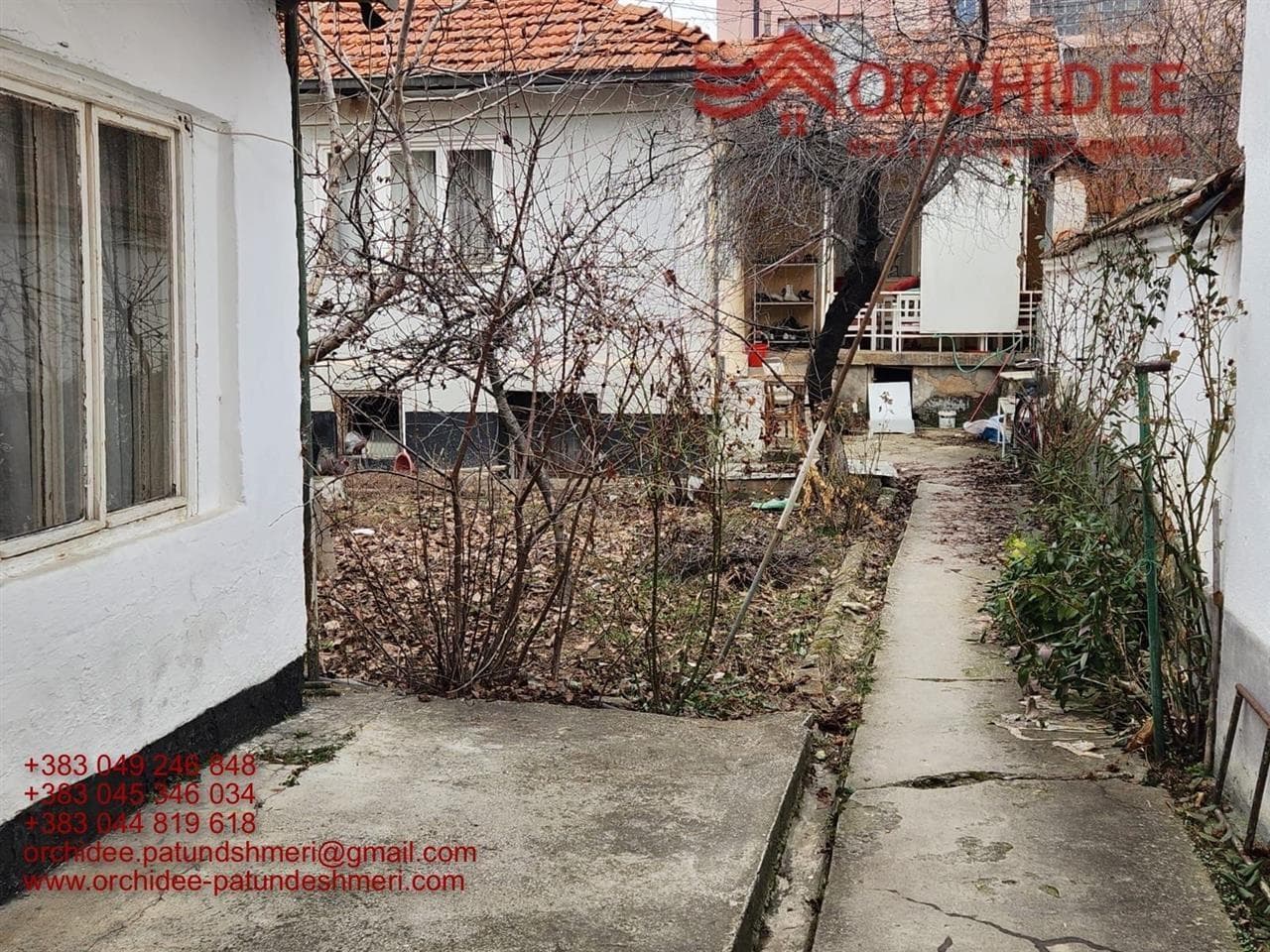 Shitet shtëpi në qendër të Prishtinës.