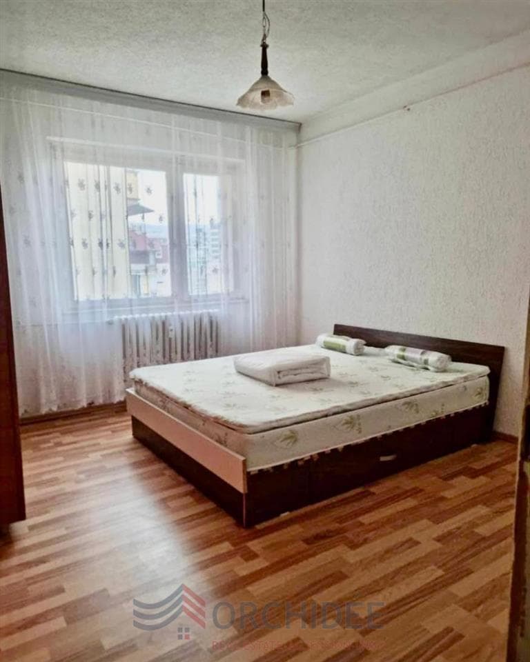 🏠Jepet me #qera banesë te bregu 2, afër furrës qerimi.