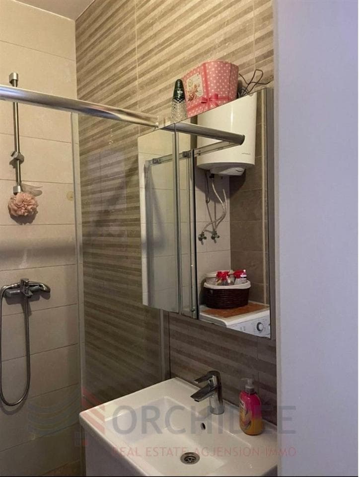 🏢 Shitet Banesë – 84m² | Rr. Muharrem Fejza, Prishtinë 🌇 4