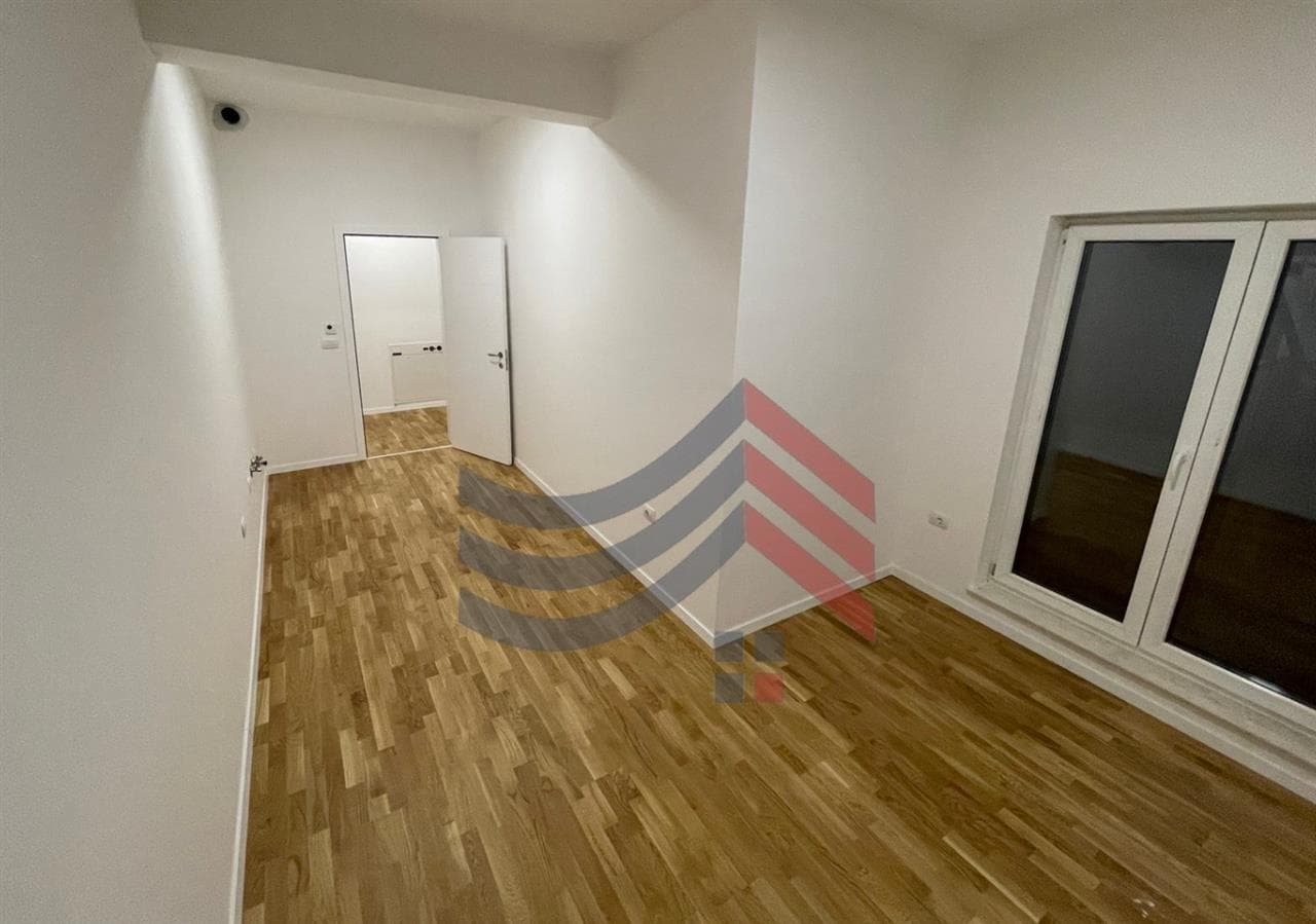 PENTHOUSE me Qera ne Lagjen e Spitalit 2