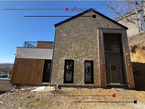 🏠 Shitet super vilë 250 m2 me 8 ari tokë në Strazhe. 3