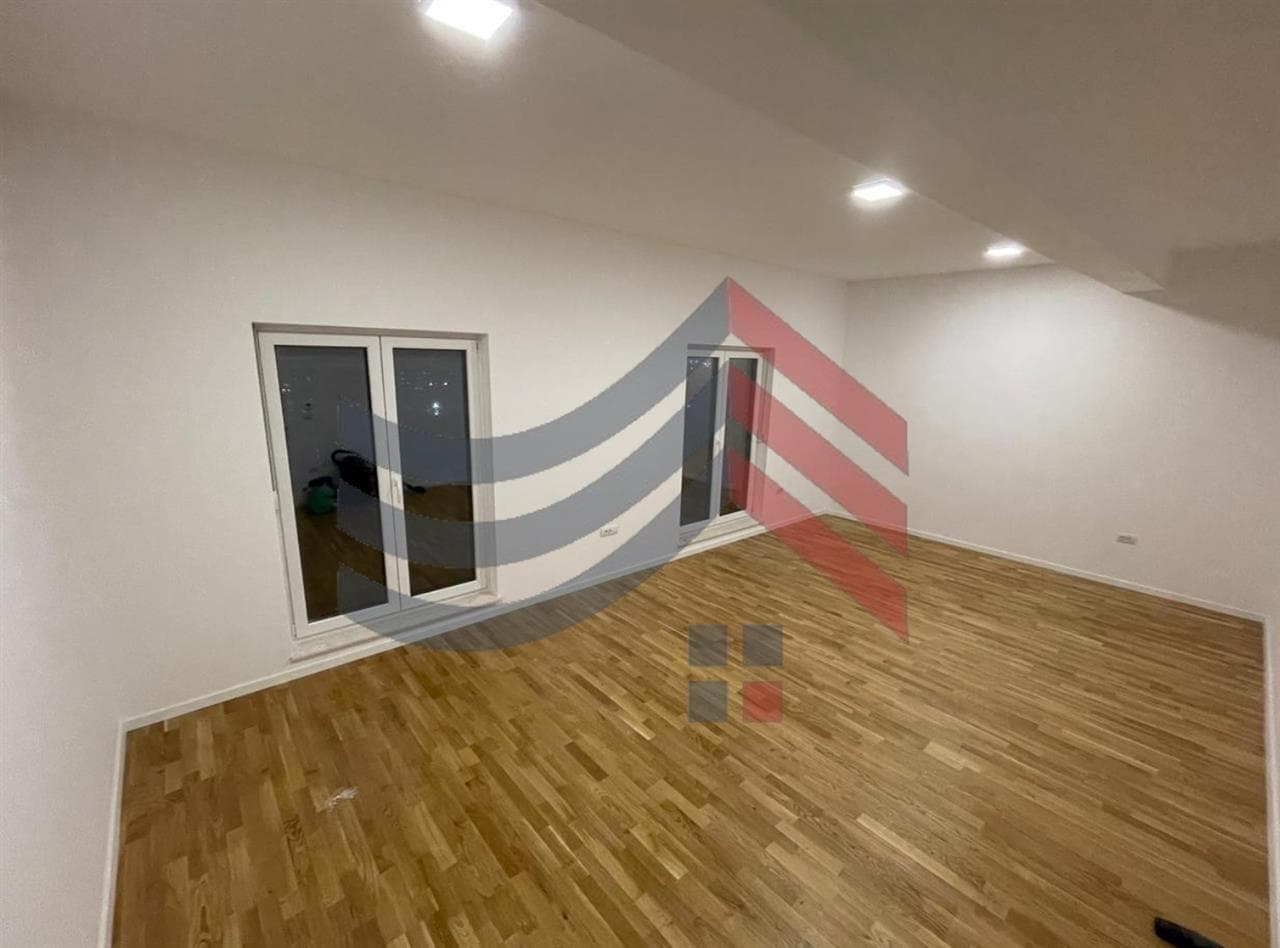 Penthouse me qera ne lagjen Prishtina e Re🏢 3