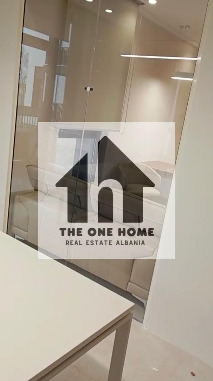Office for rent in Tiranë 3