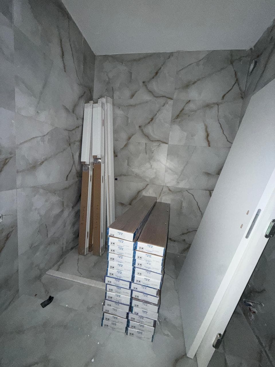 Office for rent in Tiranë 3