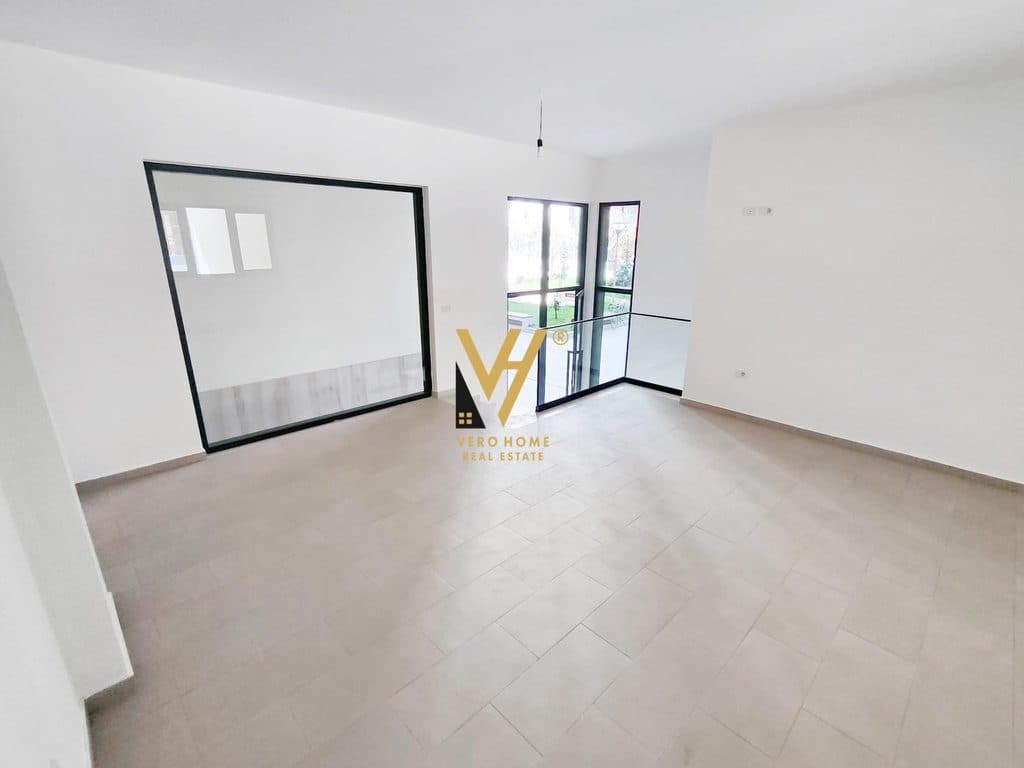 JEPET ZYRË 45 M2 ME QERA TEK GREEN CITY NE ASTIR 400 EURO