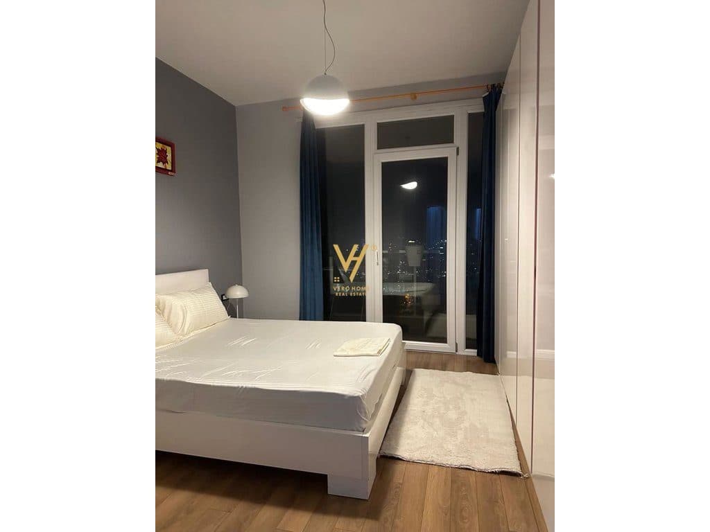 JEPET APARTAMENT 2+1+2+BLK ME QERA TE KOPSHTI BOTANIK 100.000 LEKE 3