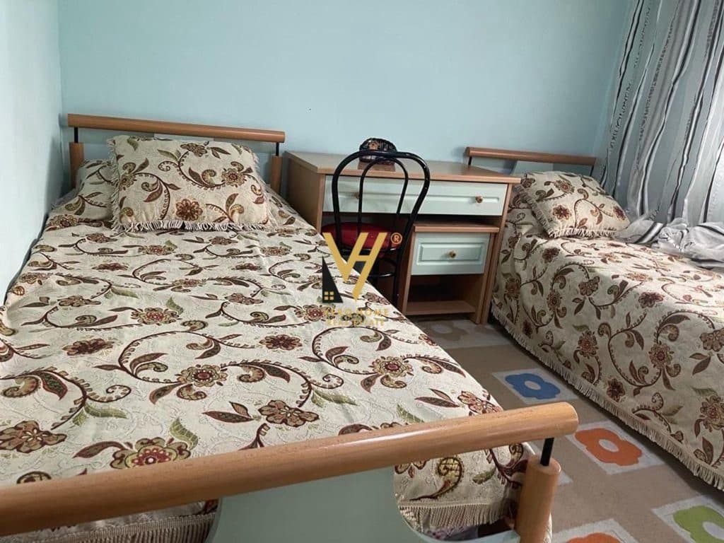 JEPET APARTAMENT 2+1+2+BLK ME QIRA TE BLLOKU 100.000 LEKE 4
