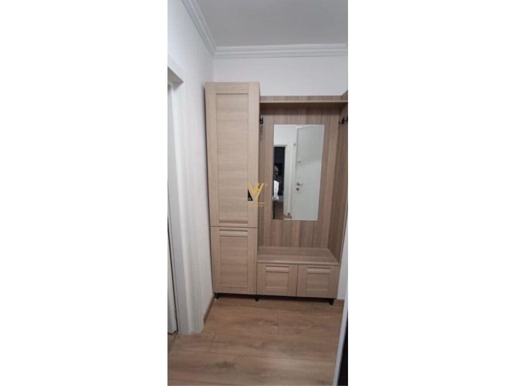 Jepet Apartament 2+1+ballkon me qera te Rruga Bardhok Biba , Qender 75 m2