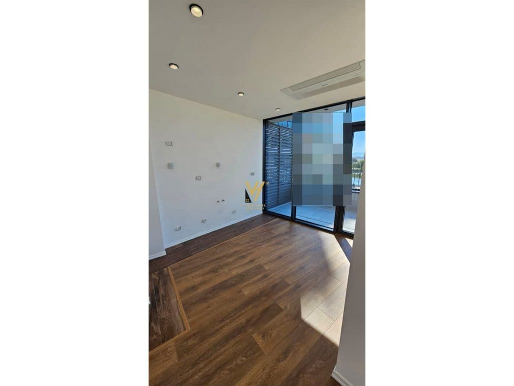 JEPET ZYRE 130 M2 ME QERA TE LAKEVIEW RESIDENCE 1.700 EURO 2