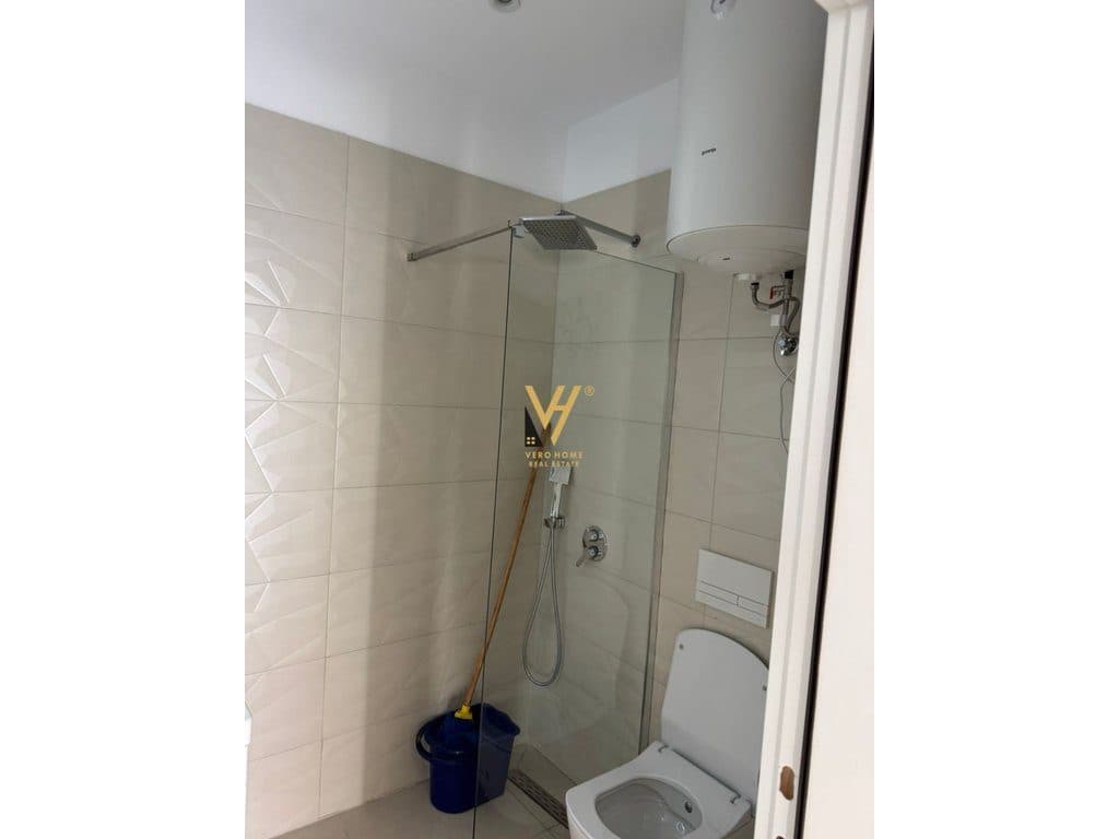 JEPET APARTAMENT 1+1+BLK ME QERA TE 5 MAJI 50.000 LEKE 4