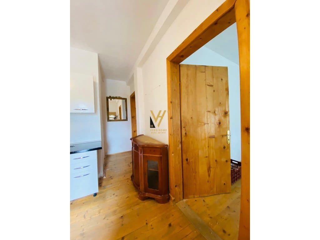 JEPET APARTAMENT 2+1 ME QERA TEK KOPSHTI ZOOLOGJIK 50.000 LEKE 2