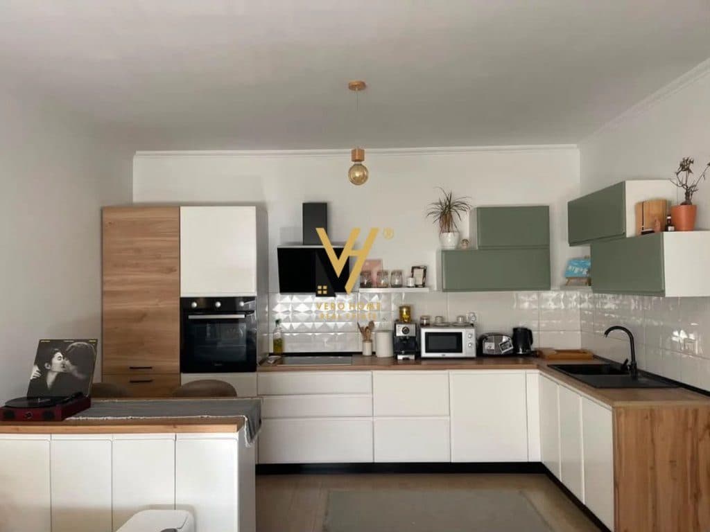JEPET APARTAMENT 1+1 ME QERA NE DON BOSKO 600 EURO 2