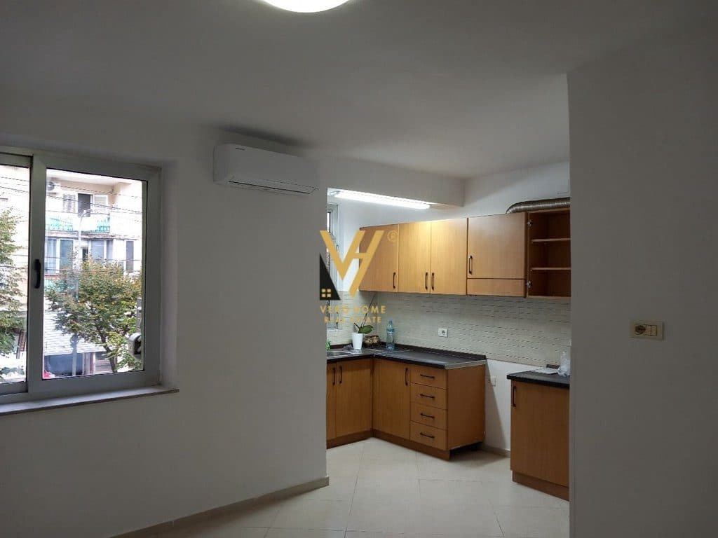 JEPET APARTAMENT 2+1 ME QIRA TE RRUGA QEMAL STAFA 60.000 LEKE 2