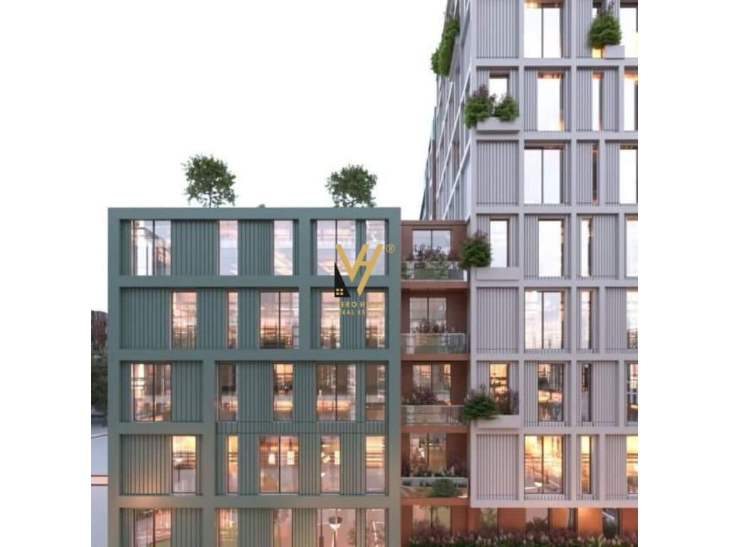 Shitet Apartament 3+1+2+ballkon te Bulevardi i Ri 156 m2