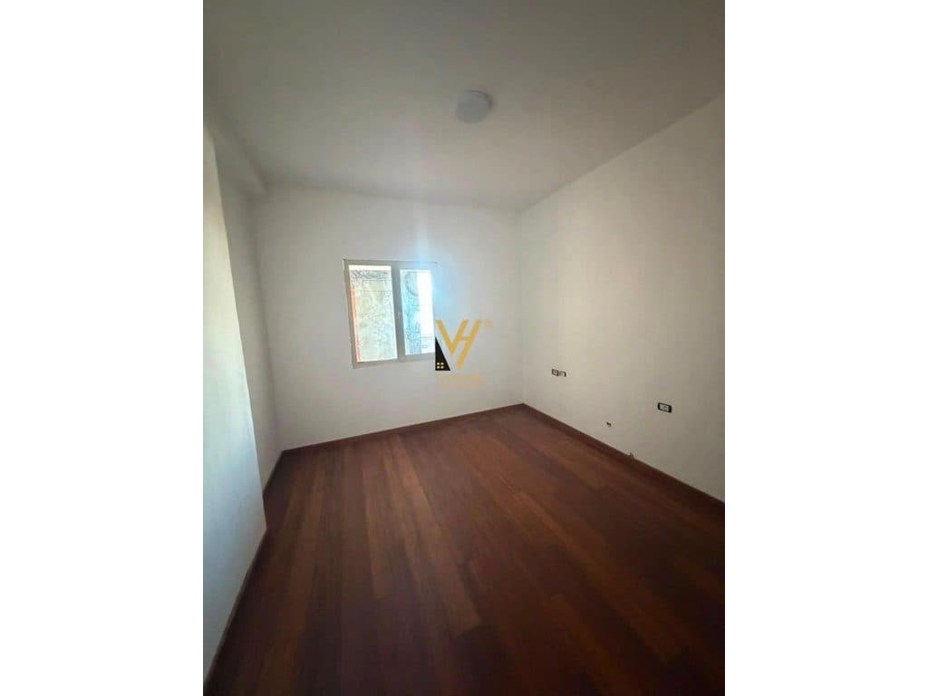 SHITET GODINE 5-KATESHE TE 21 DHJETORI 2.360.000 EURO 3