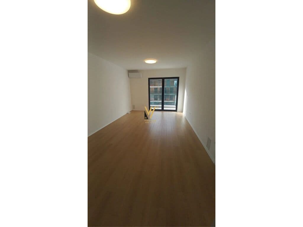 Jepet Zyre me qera te Arlis , Rruga e Dibres 125 m2 4